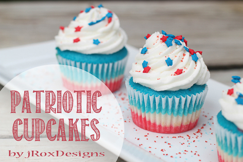 Patriotic_Cupcakes_by_jRoxDesigns_on_CraftaholicsAnonymous-3