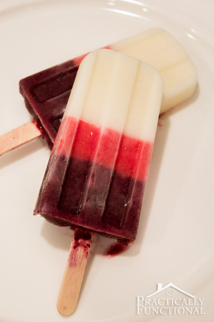 Homemade Yogurt Berry Popsicles: Perfect summer treat to beat the heat, and they only require three ingredients!
