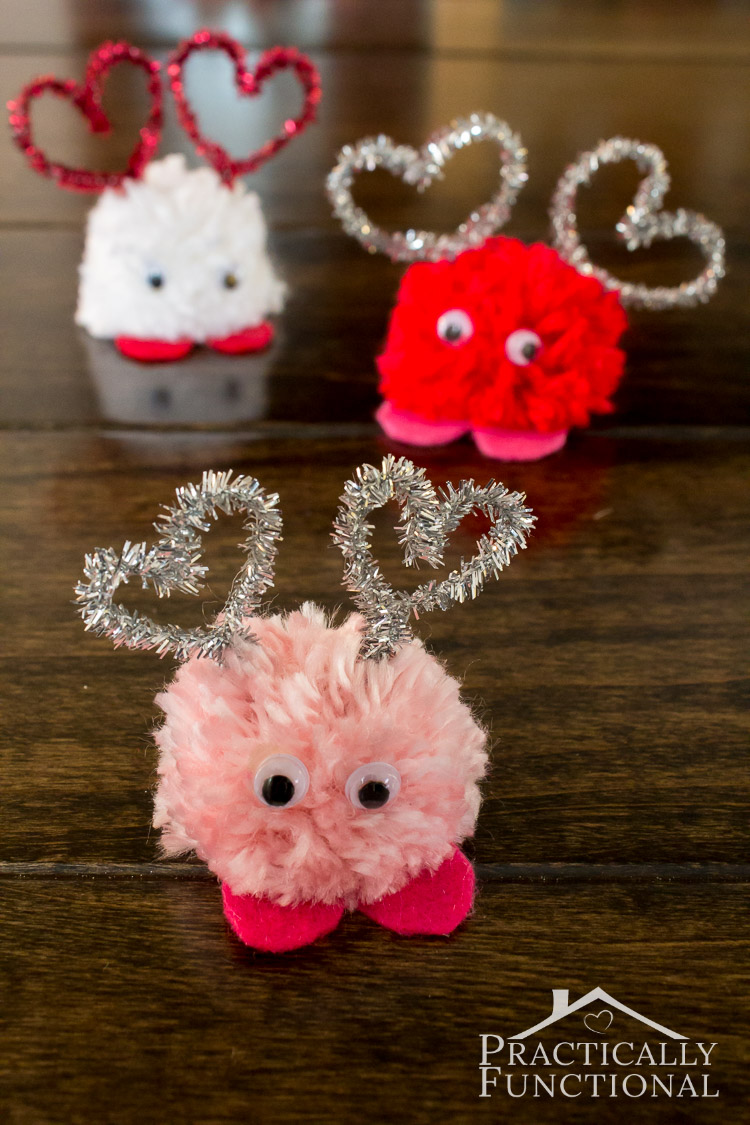 Make these adorable Valentine's Day pom pom monsters in just a few minutes! Great Valentine's Day craft for kids!