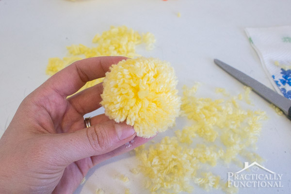 How to make Easter pom pom chicks-7