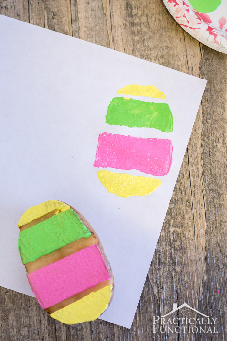 Turn a potato into an Easter egg stamp! Great kid's craft for Easter!