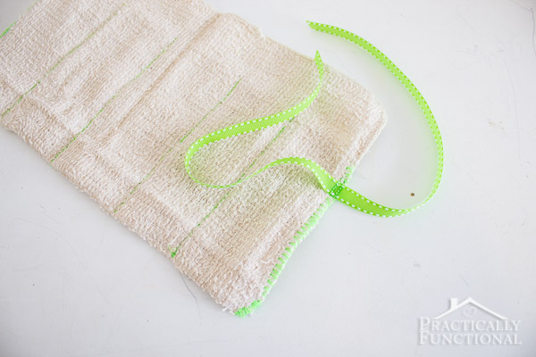 Turn a washcloth into a DIY travel kit-7
