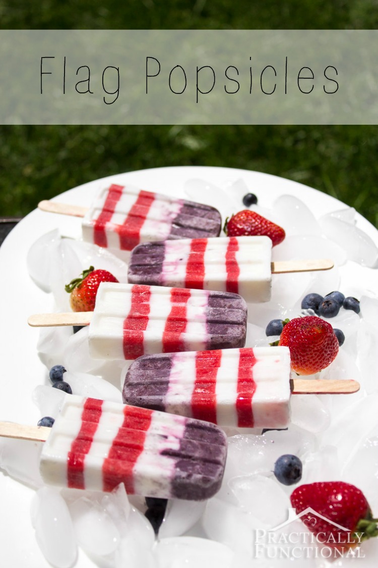 These cute American flag popsicles are so easy to make, and they're perfect for the 4th of July!