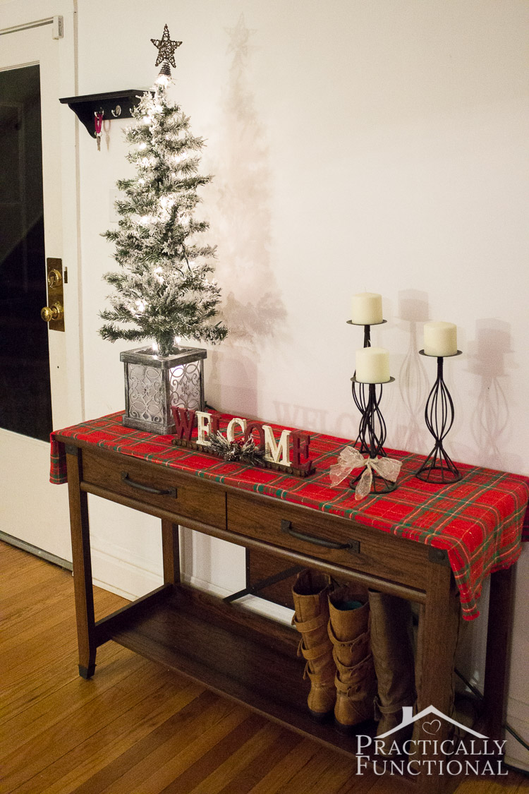 Simple Christmas Entryway Decor – Practically Functional