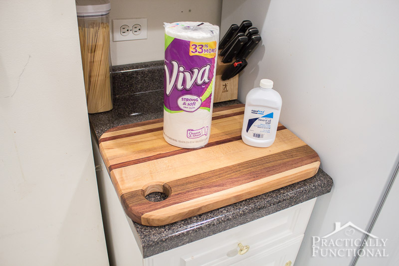 How to care for and oil a wood cutting board 1