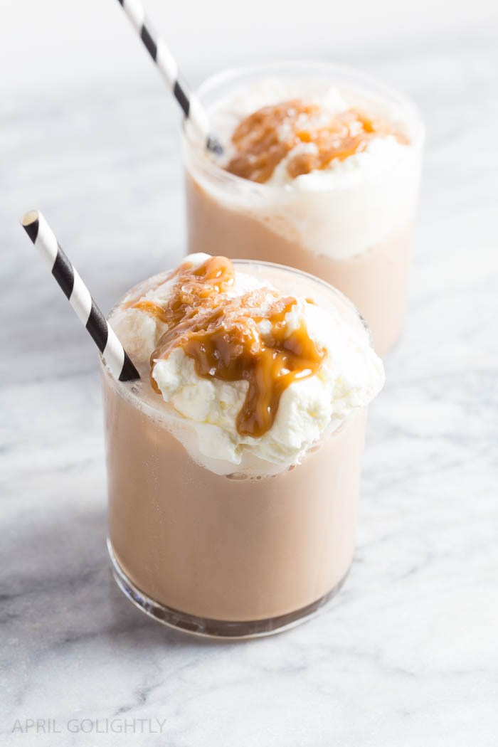 Salted Caramel Frappuccino Recipe - and 10 other cool, refreshing summer drink recipes!