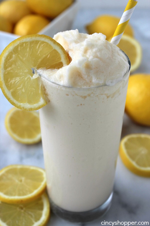Copycat Chick-Fil-A frosted lemonade - and 15 other delicious summer drink recipes!